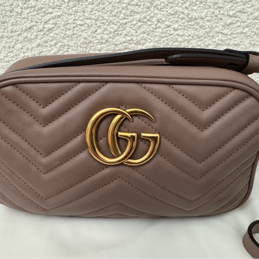 GUCCI MARMONT CAMERA BAG SMALL - Picture 11 of 15